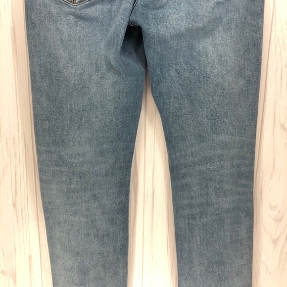 GAP Jeans | Athletic Fit Straight Leg | 32x34 - Picture 7 of 13